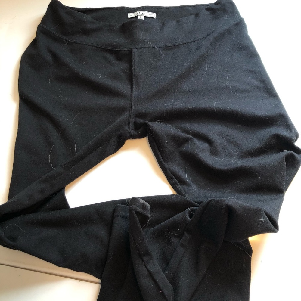 ✨MOVING SALE✨ Black leggings
